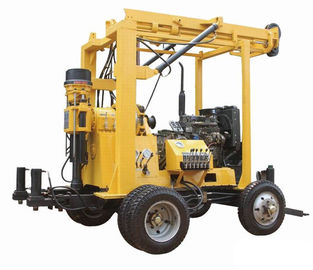কেনা Multifunctional ট্রেলার 80 Rpm ঘূর্ণন গতি সঙ্গে মাউন্ট করা জল ওয়েল তুরপুন রিগ অনলাইনে উৎপাদন
